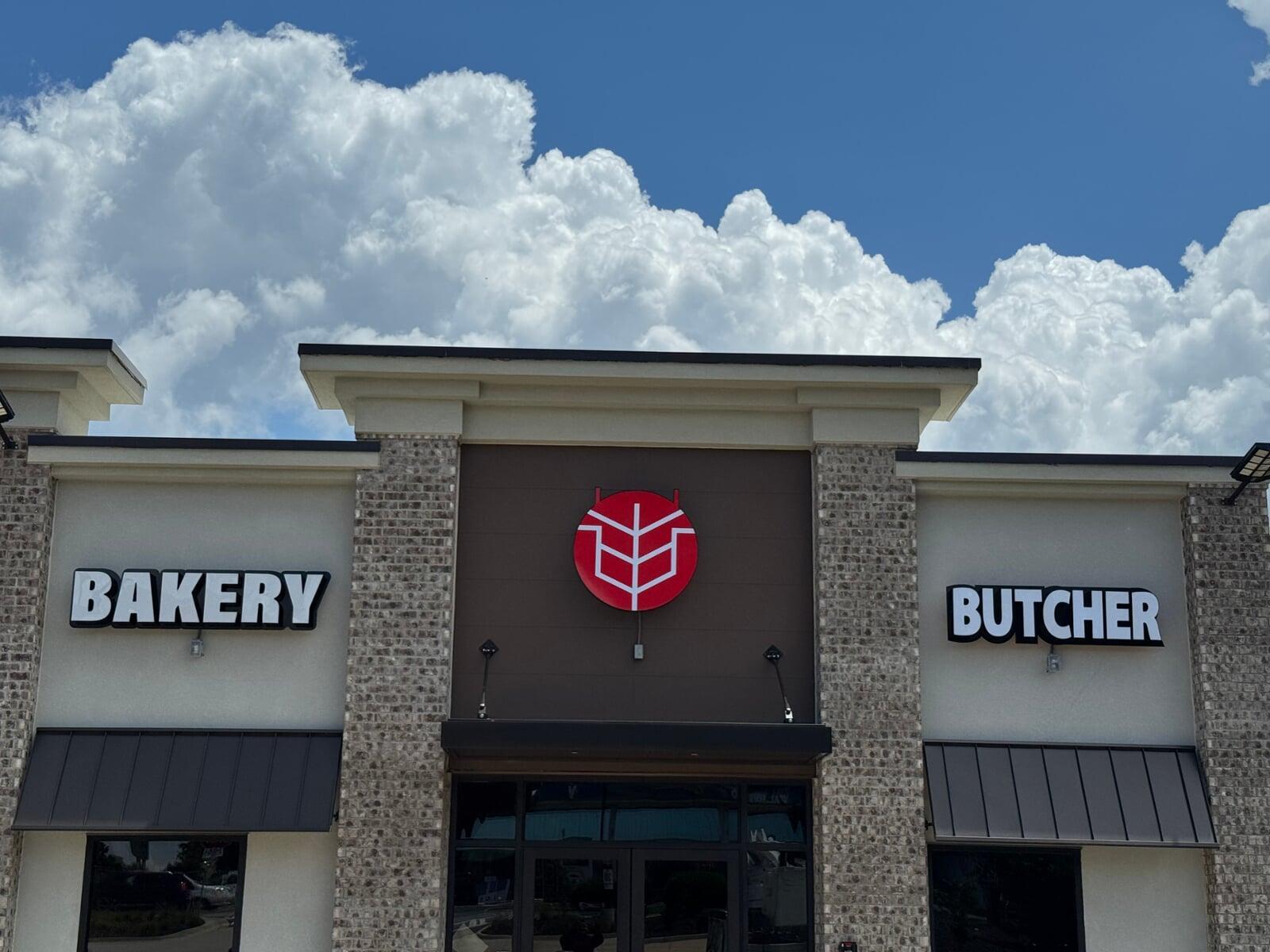 The Butcher's Dozen - Butcher & Bakery